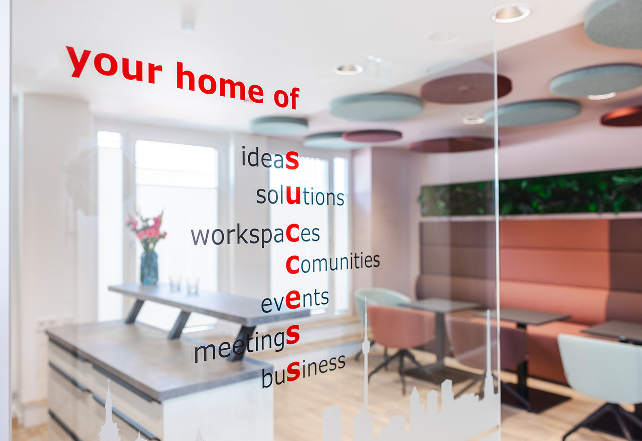 Stuttgart Coworking Bedrijvencentrum ecos work spaces in Stuttgart - Königstraße image 1