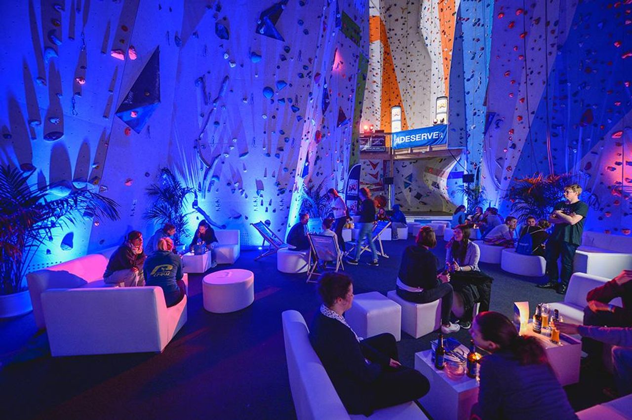 Rest der Welt   Nordwand Kletterhalle image 7