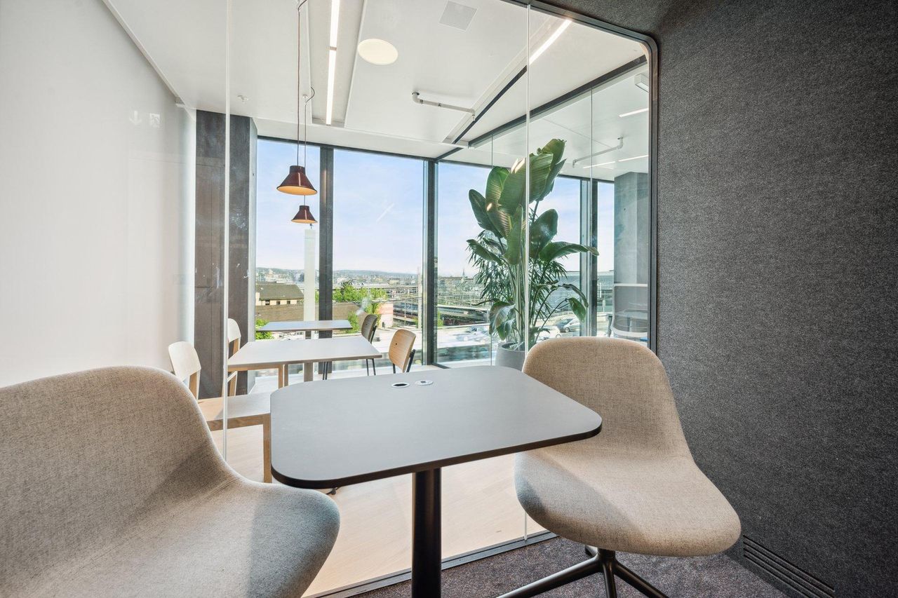 Zürich Creative Meeting Workshop spaces FlexOffice Zurich Prime Tower image 2