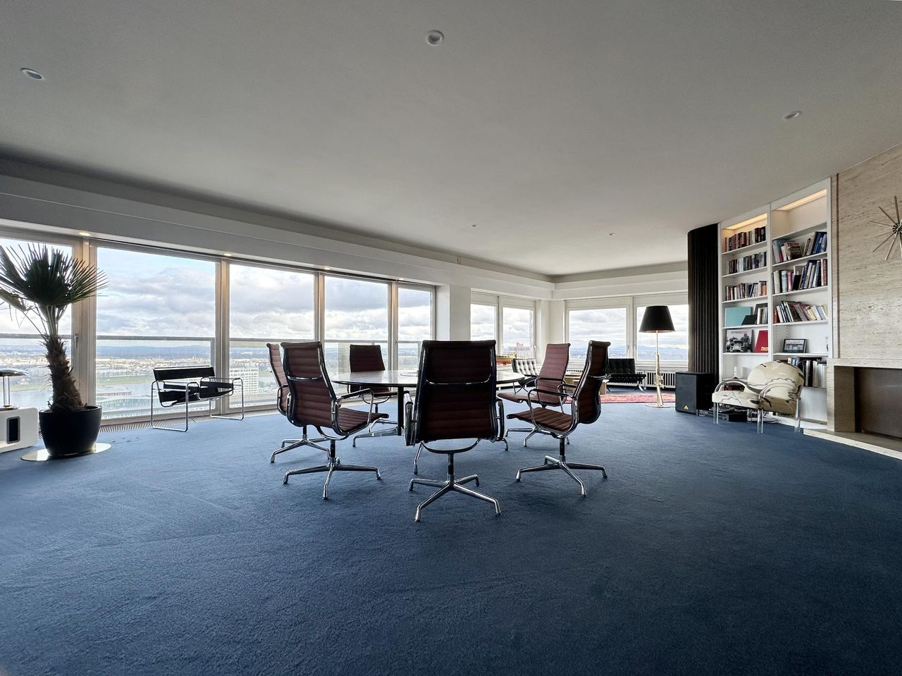 Cologne Teamsitzung Rooftop Rise&Shine Cologne image 30