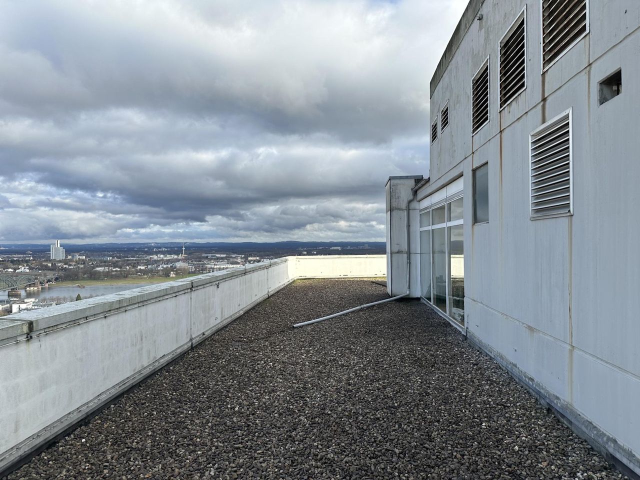 Cologne Teamsitzung Rooftop Rise&Shine Cologne image 18