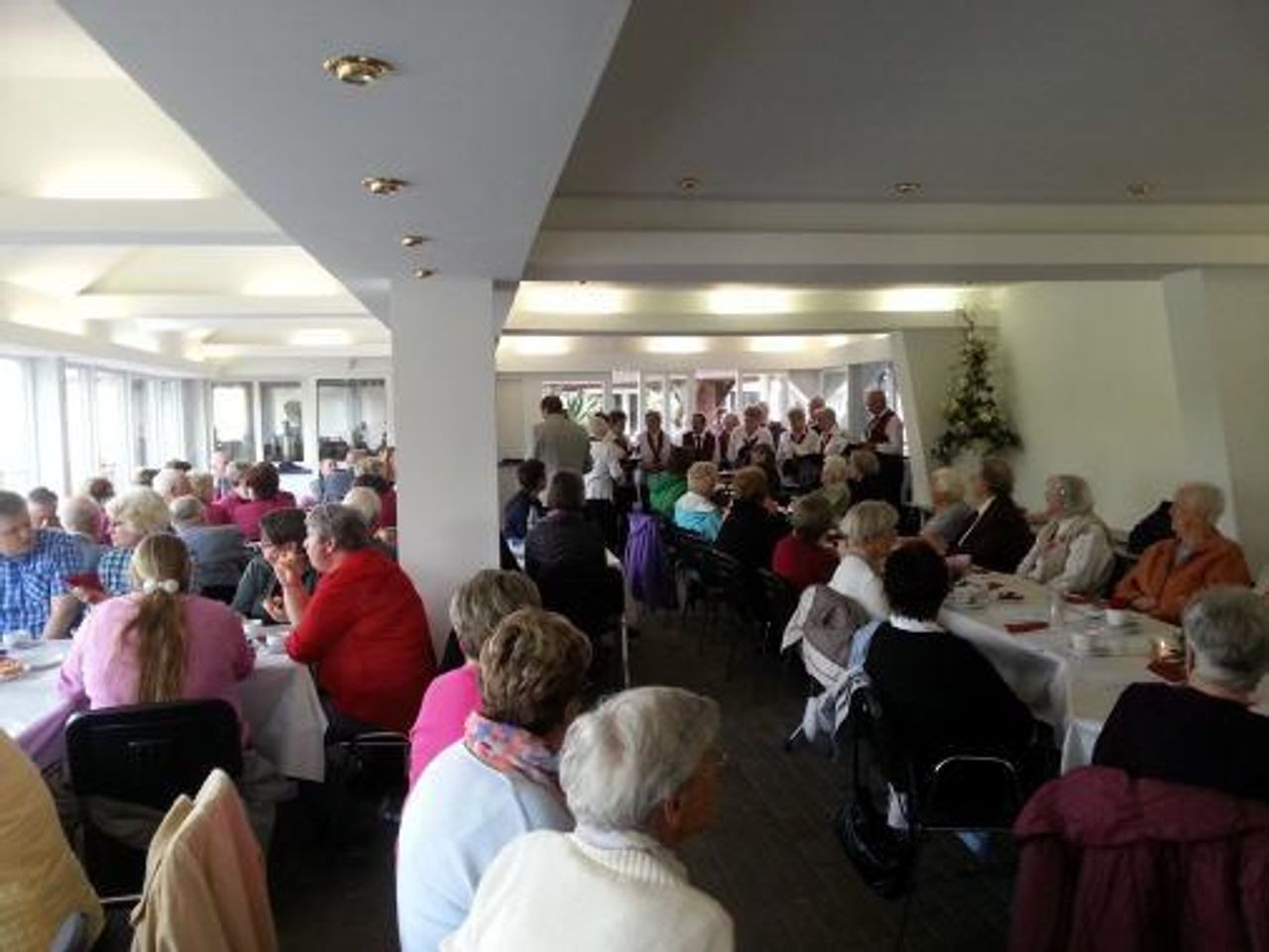 Rest der Welt   IQBAL-Hütte Saalvermietung & Wellness-Location image 6