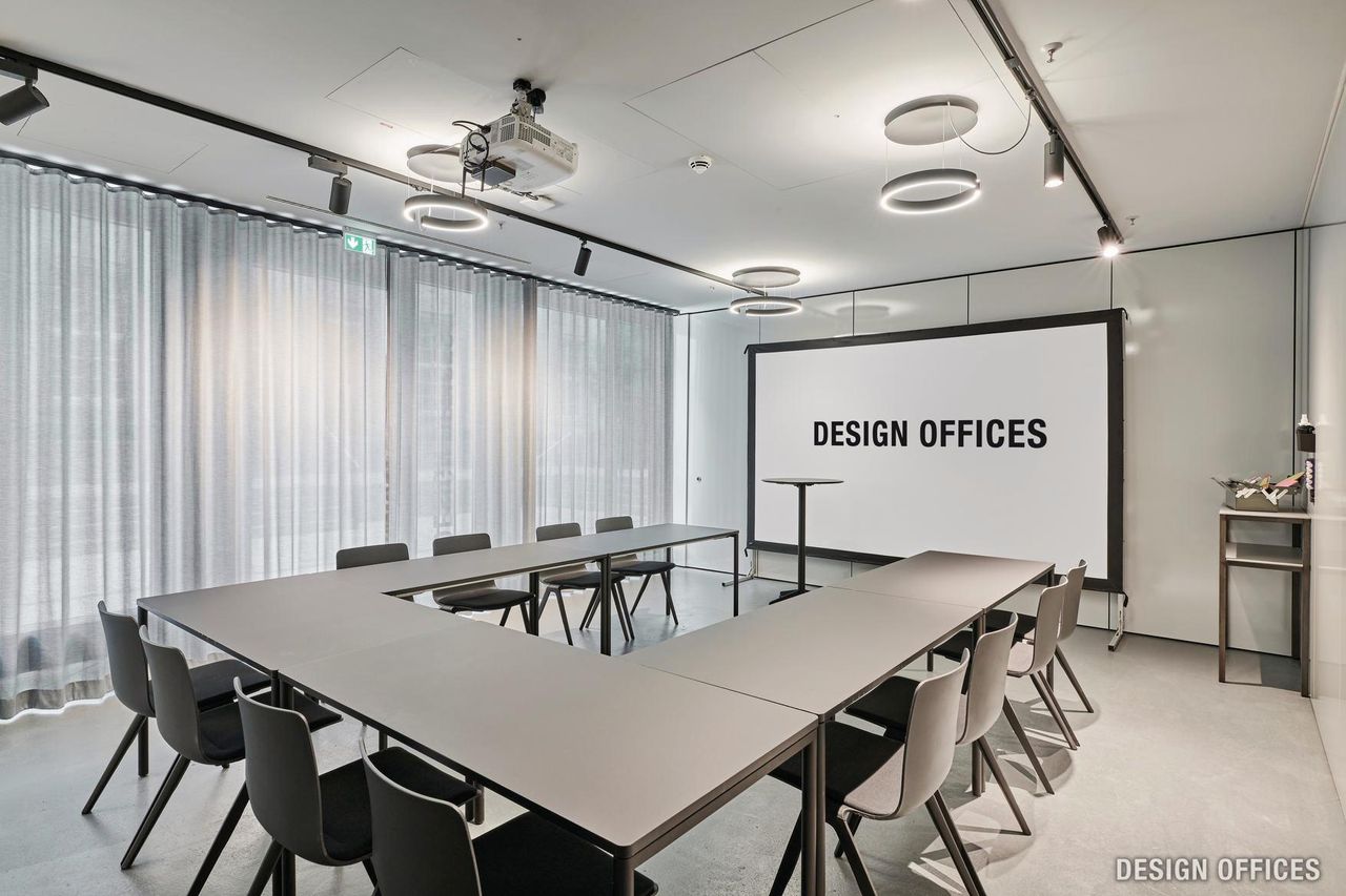 Leipzig Client Meeting Business center Design Offices Leipzig Post image 5