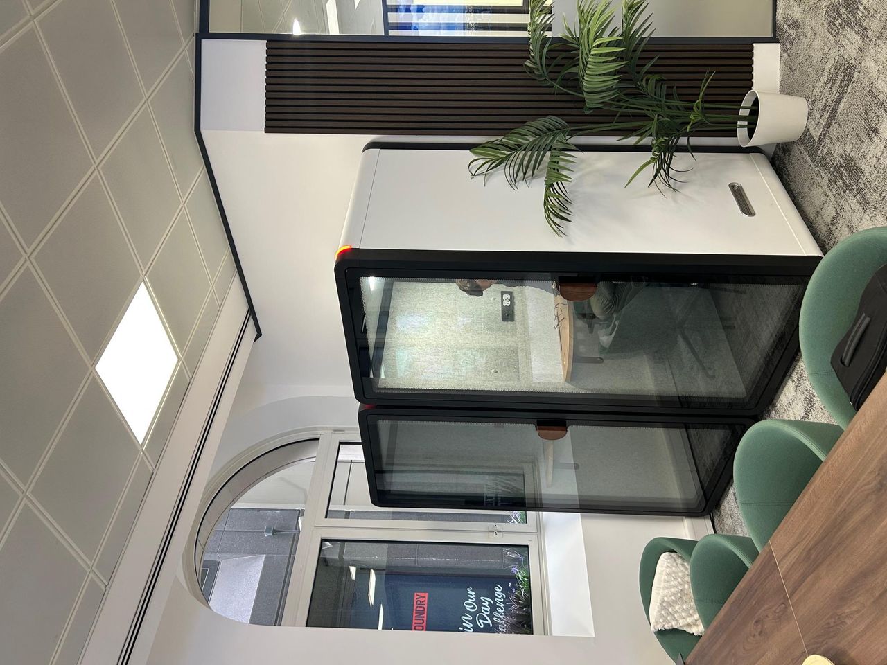 London Mobile Working Meeting room 37 Lombard-Perfect for Shoots&Filming&MeetingRooms image 17