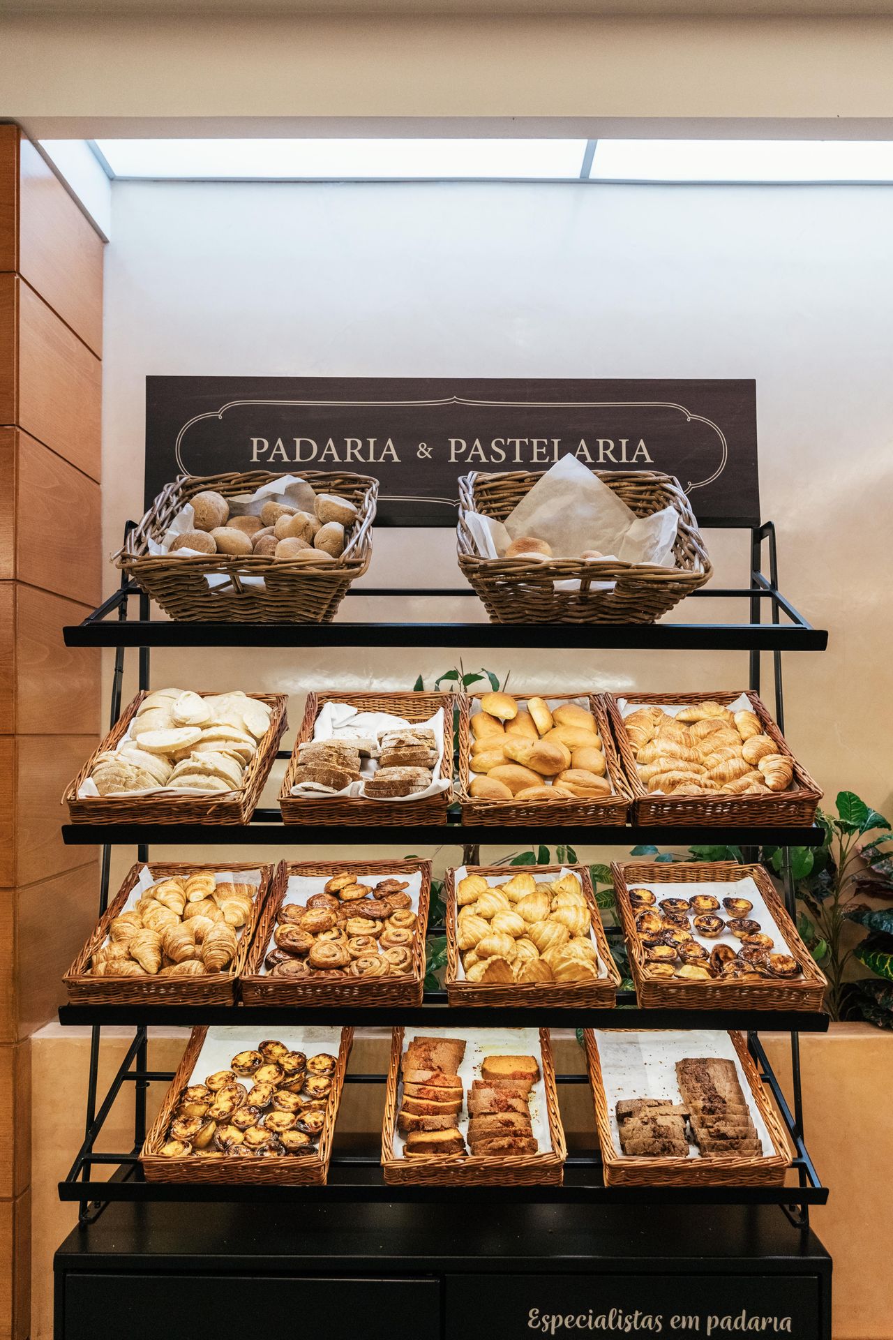 Lisbon Offsite Meeting Conference hotel Auditorium (Hotel Roma) image 4