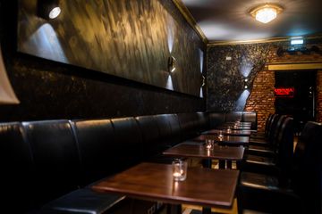 Berlin Christmas Party Bar  image 1