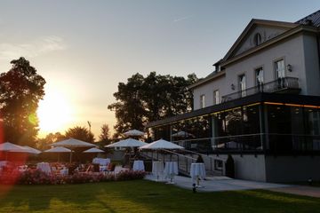 Rest of the World   Kavalierhaus Klessheim image 1