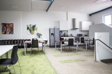 Innsbruck   IT Team image 5