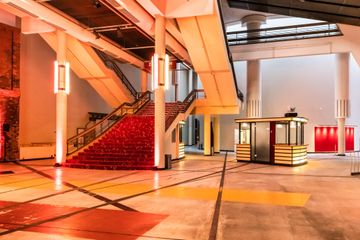 Berlin  Corporate event spaces Colosseum Kino image 19