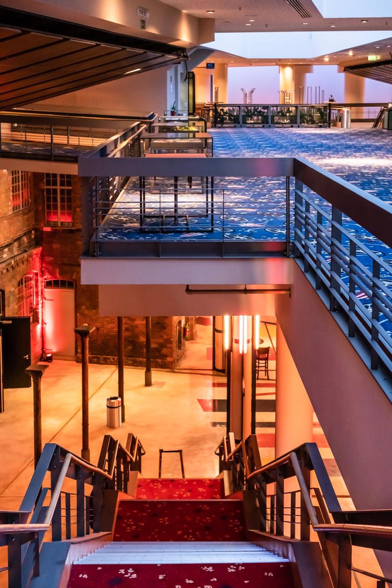 Berlin  Corporate event spaces Colosseum Kino image 22