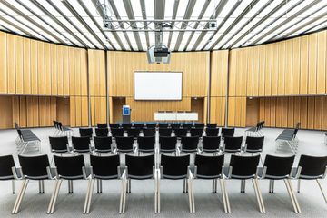 Berlin Workshop Veranstaltungsraum Ludwig-Erhard-Haus image 9