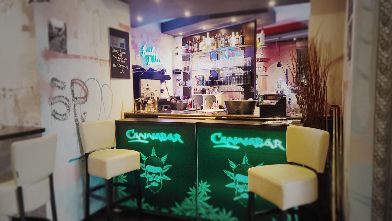 Düsseldorf Mobiles Arbeiten Eventlocation CANNABAR EVENTLOCATION image 17