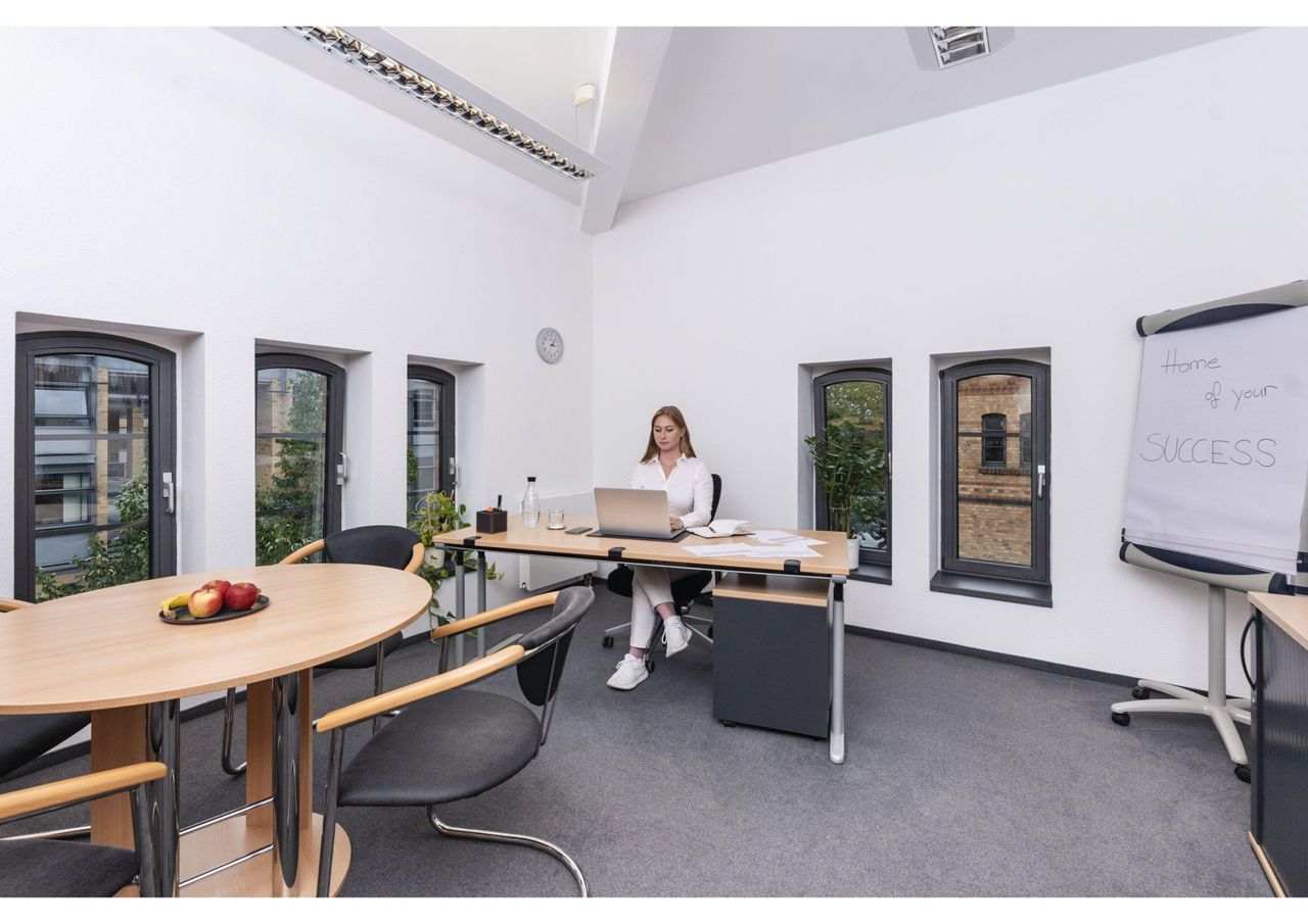 Potsdam  Bijzondere locatie ecos work spaces Potsdam image 4