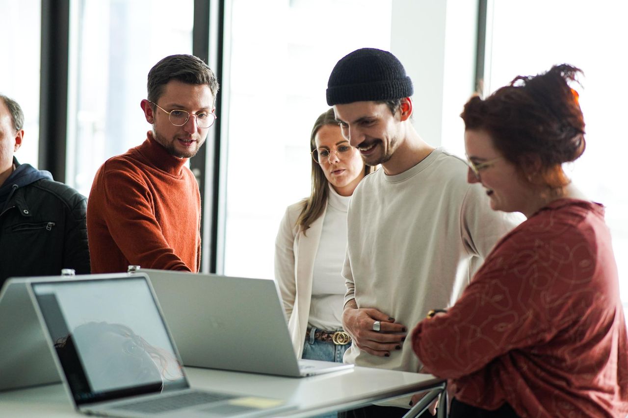 Hamburg Kundengespräch Seminar rooms Hamburger Ding - Coworking und Eventspace image 3