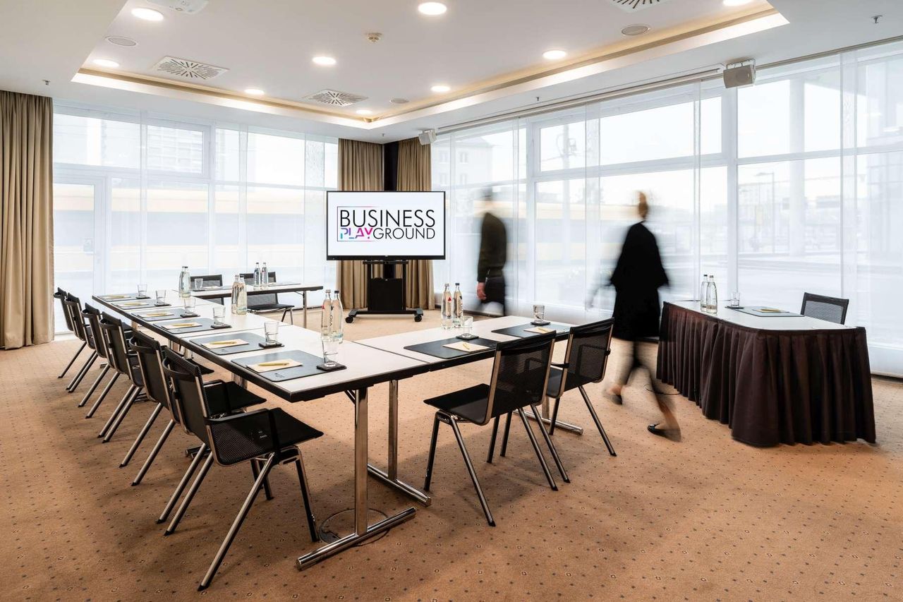 Rest der Welt Offsite-Meeting Tagungshotels Occidental Dresden Newa image 13