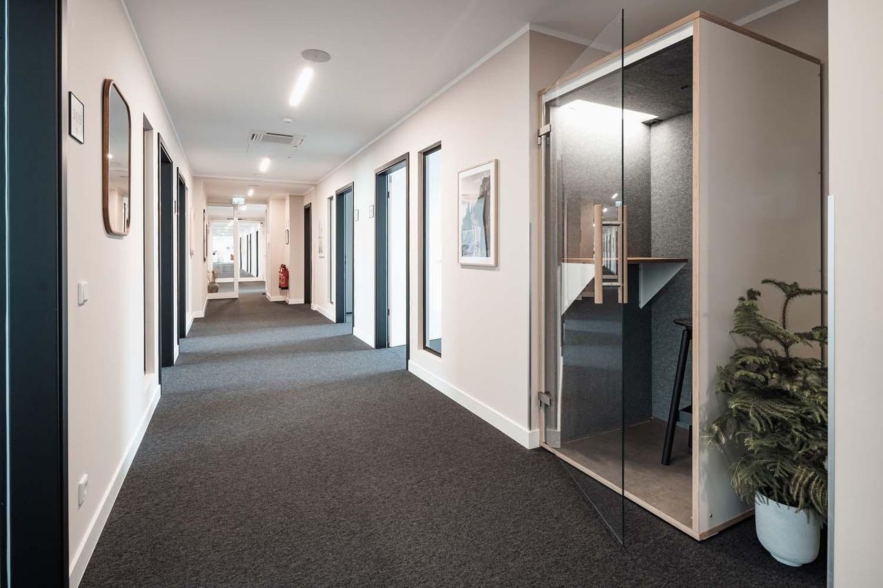 Cologne Kunden-Meeting Meeting room ABC Workspaces GmbH Köln City image 3