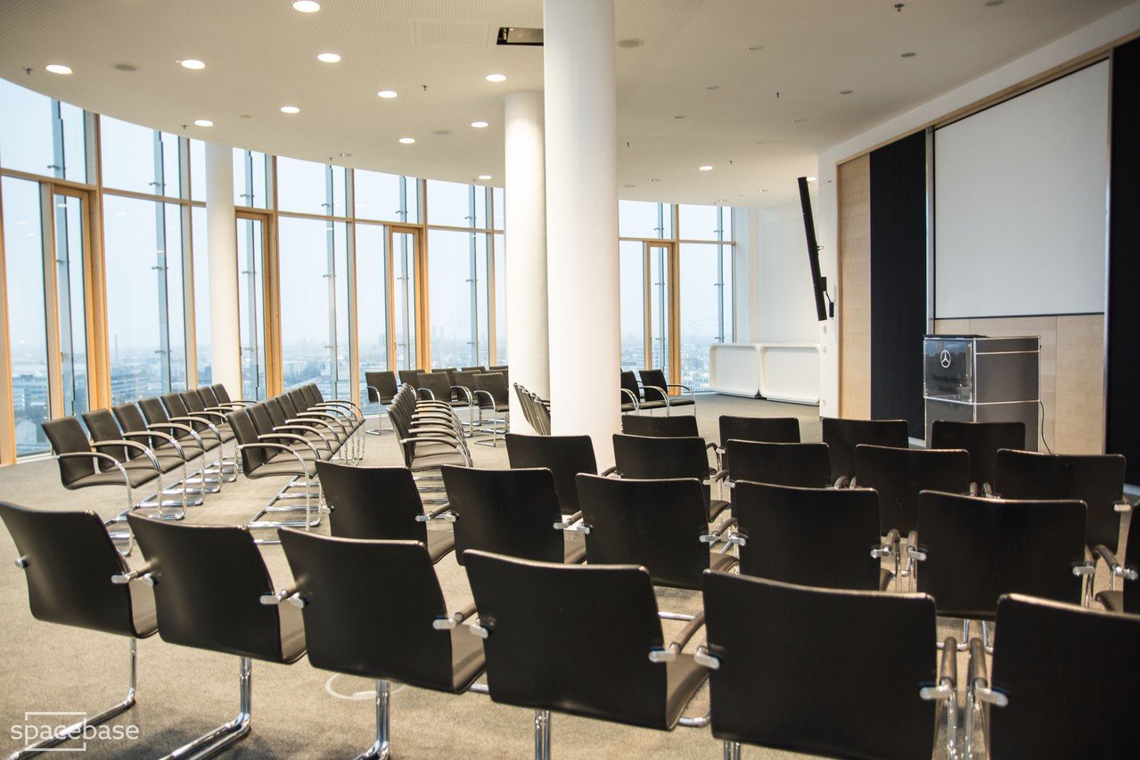 Rent 360 Grad Tower Munich Conference Room 360 Grad Tower Munich Conference Room Munich Spacebase