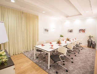 Munich Besprechungsräume Meeting room Satellite Office - Alte Hopfenpost - Stachus image 1
