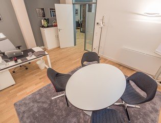 München Besprechungsräume Meetingraum Satellite Office - Alte Hopfenpost 1 image 1