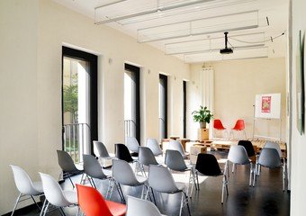 Leipzig workshop spaces Meetingraum Basislager Coworking: Kilimanjaro image 1