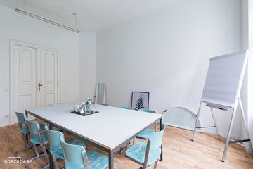 Berlin conference rooms Coworking space juggleHUB Coworking - Meeting Room image 7