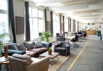 Berlin workshop spaces Industriegebäude Noize Fabrik GmbH image 4