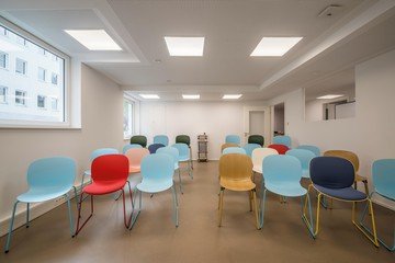Köln seminar rooms Meetingraum COWOKI Coworking plus image 3