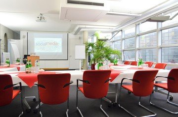 Hamburg Meeting room V.I.E.L Coaching + Training image 0