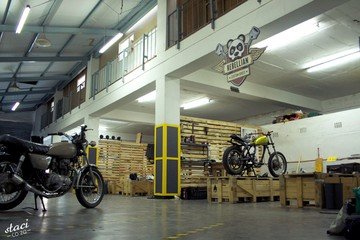 Le Cap workshop spaces Galerie d'art The Woodstock Man Cave image 0