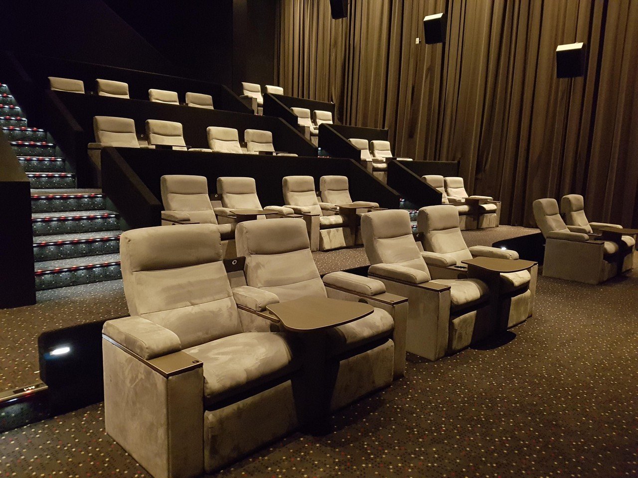 Rent HOYTS Cinemas Eastland Cinema Room Ringwood Spacebase
