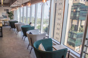 Hong Kong workshop spaces Coworking Space MyBASE image 4