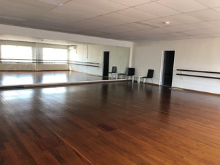 Brisbane workshop spaces Besonders Maximo Dance Studio image 0